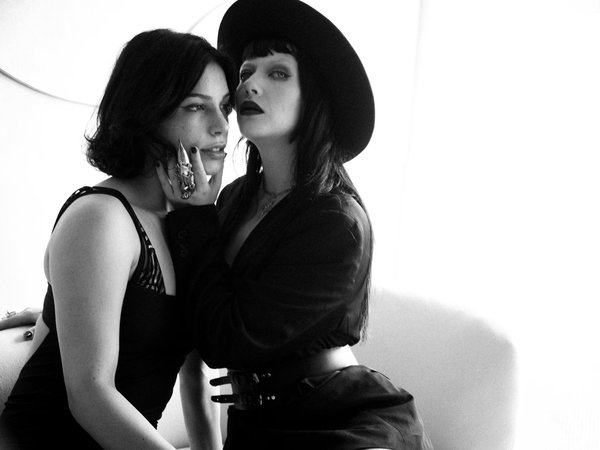 ¿Cómo crear el look perfecto de negocio casual?